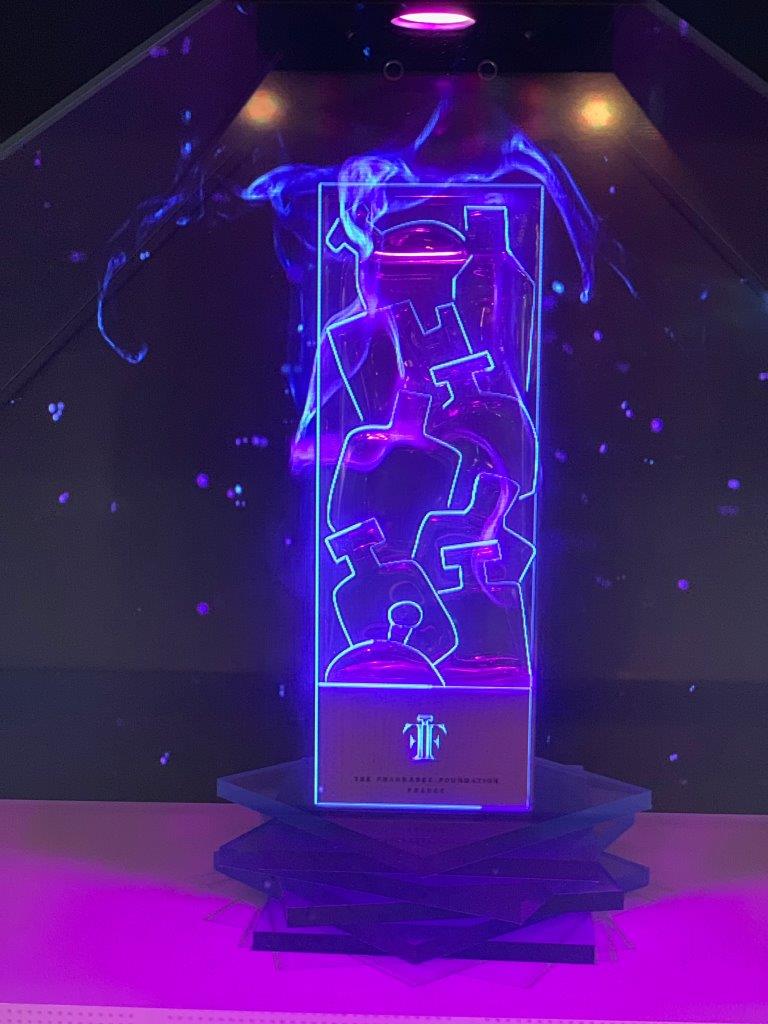 Hrastnik1860 glass trophy for the most prestigious perfume award